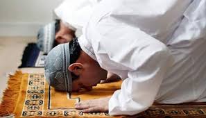 — يا أحـمدُ، متى سَـتَـنـامُ؟ — سَأنـامُ بعدَ نِصفِ ساعةٍ. ÙƒÙŠÙÙŠØ© Ø£Ø¯Ø§Ø¡ ØµÙ„Ø§Ø© Ø¹ÙŠØ¯ Ø§Ù„Ø£Ø¶Ø­Ù‰ Ø¨Ø§Ù„Ù…Ù†Ø²Ù„ ÙÙŠ Ø¸Ù„ ÙƒÙˆØ±ÙˆÙ†Ø§