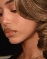 More is always more when it comes to @chanelofficial jewelry ✨  #CHANELPartner #CHANELFineJewelry #CHANELWatches #CHANELHoliday