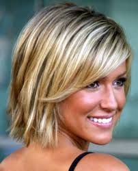 Къси прически за гъста коса 2013