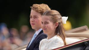 Photo Comme toutes les jeunes filles de son âge? La princesse Charlotte ...