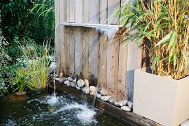 Wir erklären dir, was es zu beachten gibt, was du brauchst und wie es funktioniert. Seliger Aquafall 90 Cm Mid Fall Wasserfall Bausatz Bis Ca 1 50 M Fallhohe Inkl Aqualine Led Warmweiss Cilios Online Ihr Shop Fur Premium Paravents Und Wasserfall Sets Fur Haus Und Garten