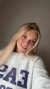 its giving fan energy.