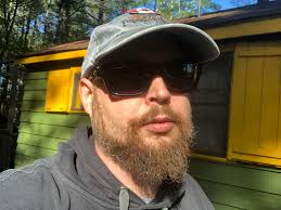 Hi all! I just wanted to introduce myself and share a photo I took; I'm in  GTA, ON proud to be 🇨🇦