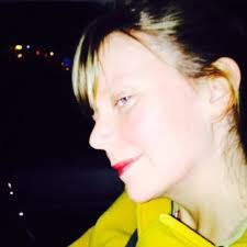 Henrietta Todd's Instagram, Twitter & Facebook