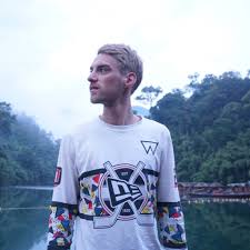 Total compensation on an annualized, repeatable basis. Tc Dertc Twitter