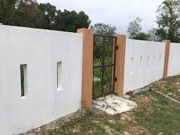 Cara membuat pagar tembok rumah sendiri, adalah artikel yang akan kita bahas kali ini. Kos Buat Pagar Rumah Desainrumahid Com