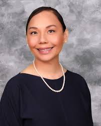 Christina Moyer's Instagram, Twitter & Facebook