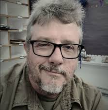 How to use a ship powered by the infinite improbability drive?