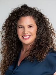 Barbara Lipman's Instagram, Twitter & Facebook