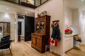 Antico E Moderno Gli Errori Da Non Commettere Casa It Arredamento Salotto Classico Soggiorno Rustico Moderno Arredamento Sala Classica
