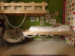 Desain tempat tidur kucing ini sangat berbeda dari yang lain dan terbilang unik dan aneh. 18 Kasur Yang Khusus Dirancang Untukmu Orang Orang Kreatif Yang Betah Di Kamar Seharian