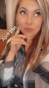 Becky Cason's Instagram, Twitter & Facebook