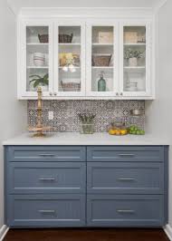 Custom Buffet Serving Cabinet Glass Shaker Upper Cabinets Sherwin Williams Granite Peak Paint On Lower Cabinet Glas Kuchenschranke Schrank Kuche Oberschranke