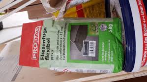 Will hier keine panik verbreiten. Wie Lange Braucht Das Fugenmittel Zum Trocknen Handwerk Fliesen Bauarbeiten