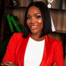 I've only seen this kind of thing happen in movies, but I witnessed it for  the first time recently. We had gone to visit someone who was relocating,  and her younger sister