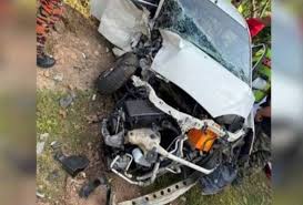 Ada hikmahnya bermula tahun 2020, setiap kenderaan diwajibkan memasang kerusi keselamatan (carseat) untuk kegunaan anak. Carian Mengenai Topik Dua Kereta Astro Awani