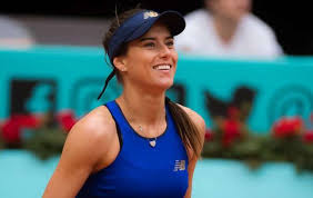 Sorana cirstea at the 2014 mutua madrid open being ranked 22nd in the wta rankings, cîrstea began 2014 by losing her openers at auckland to qualifier sharon fichman and at the apia international sydney to qualifier and eventual champion tsvetana pironkova. B6jlk1wamjxjhm