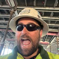 Gorden Tallis has named his all-time best Brisbane Broncos team 👉  https://bit.ly/2UvC3UP