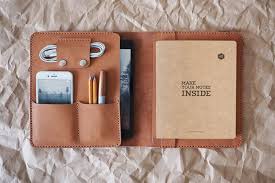 Maybe you would like to learn more about one of these? 17 Hadiah Wisuda Yang Unik Dan Bermanfaat Untuk Pacar