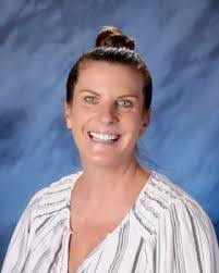 Pam Knott's Instagram, Twitter & Facebook