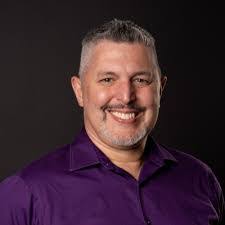 Laura Micheals's Instagram, Twitter & Facebook