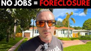 Banks Are Taking Houses Again (Foreclosures Are Back) - Video
