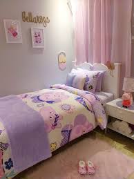 Bellas Peppa Pig Bedroom In 2020 Girl Bedroom Decor Kids Bedroom Girls Bedroom