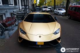 Suivez l'évolution de l'épidémie de coronavirus / covid19 dans le monde. Lamborghini Huracan Lp640 4 Performante 10 November 2019 Autogespot