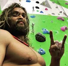 That's a chest if ever there was one 😍💖💞💞