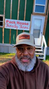 Happy New Year Pack House Family #packhouse #packhousenc #leslong  #ilovechoicefm @highlight I Love Choice FM #comedy #comedian  #happynewyear2025 #happynewyear #live #love #laugh