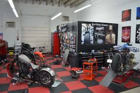 Cafe Racer Workshop In Miami Lord Drake Kustoms