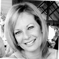 Lesley Dyer Email & Phone Number