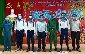 Hằng năm, gọi công dân nhập ngũ và thực hiện nghĩa vụ hạ sĩ quan, binh sĩ hoàn thành nghĩa vụ quân sự, sau khi xuất ngũ được tiếp nhận vào học tiếp tại. Thanh Nien Ä'a Náºµng Hao Há»©c Chá» Ngay Nháº­p NgÅ©