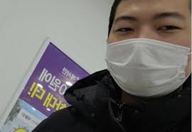 Bj땡초는 지난 5일 한 온라인 커뮤니티에 '아프리카tv bj땡초 지적장애 3급 데리고 벗방'이라는 글이 게재되면서 논란에 휩싸였다. Bjë•¡ì´ˆ ì§€ì ìž¥ì•  ì—¬ì„± ê°•ì œ ë²—ë°© í˜ì˜ ê²°êµ­ êµ¬ì† ìŠ¤íƒ€íˆ¬ë°ì´