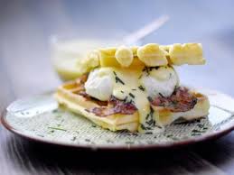 Gaufre Burger Aux Oeufs Benedicte Recette Recette Gaufre Gaufres Recette