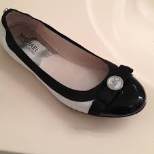 Black And White Flats Sold In Bundle Michael Kors Ballet Flats White Ballet Flats Michael Kors Shoes Flats Michael Kors