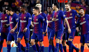 All news about the team, ticket sales, member services, supporters club services and information about barça and the club. Barselona Futbolnyj Klub Sostav Komandy Foto Obzory Ispaniya