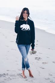 Windsor makes women's clothing & fashion accessible from dresses, tops, skirts, denim, shoes & much more to dress up in for all of life's special occasions! The 35 Boyfriend Jeans You Need Right Now An Indy Brand Clothing Discount Mint Arrow