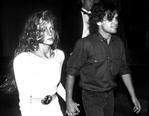 John Mellencamp and wife Victoria Granucci, 1990. Photo by John Barrett  (John Mellencamp Victoria Granucci3499) Poster - Wall Art Distributors