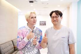 689 likes · 196 talking about this. Oli London Announced As Ambassador For View Plastic Surgery Medictel Korea Issuewire