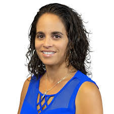 Lisa Lantrip's Instagram, Twitter & Facebook