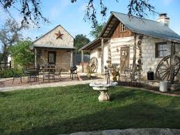 A large master bedroom with a king size bed and 2. Country Inn Cottages Updated 2021 Prices Reviews Fredericksburg Tx Tripadvisor