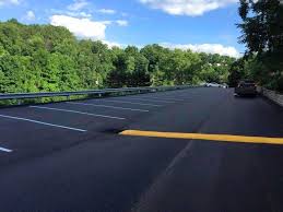 Driveways, sidewalks), building foundations, stones or debris. The Best Paving Contractors Near Me Photos Cost Estimates Ratings