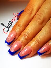 Modelarea unghiilor cu gel uv.utilizand acest kit va puteti crea diferite modele, iar. Unghii Cu Gel Curs Practica Program Flexibil 390 Lei
