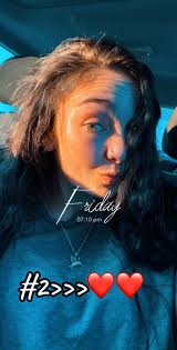 Katelyn Knowles (@katelynknowles20)