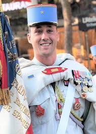 Ан вэр дё тэр вэр ки я покупаю игрушки и украшения для лулу. Aux Heros Journee Nationale Des Blesses De L Armee De Terre Le Petit Placide