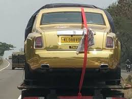 Other taxi companies add a certain amount per minute rather than per mile. Video Kerala Businessman To Use A Gold Rolls Royce Phantom For Taxi Service Indian Twitterati React India Gulf News