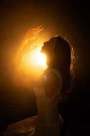 1,000+ Free Editorial & Woman Images - Pixabay