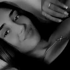 Stream Sinead Cox music