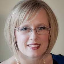 Eunice Peterson's Instagram, Twitter & Facebook